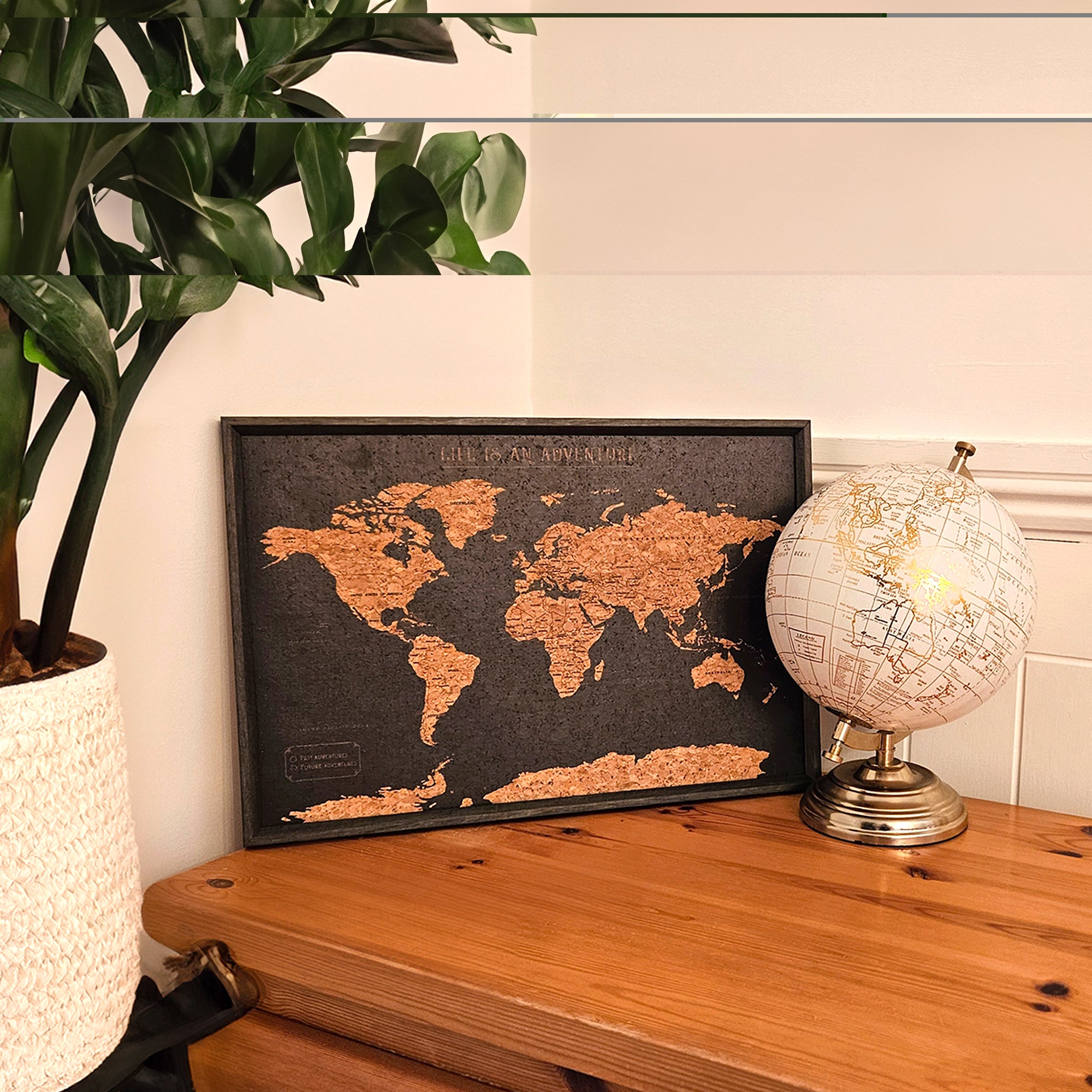 Splosh - Travel Map - XL Desk World - Black