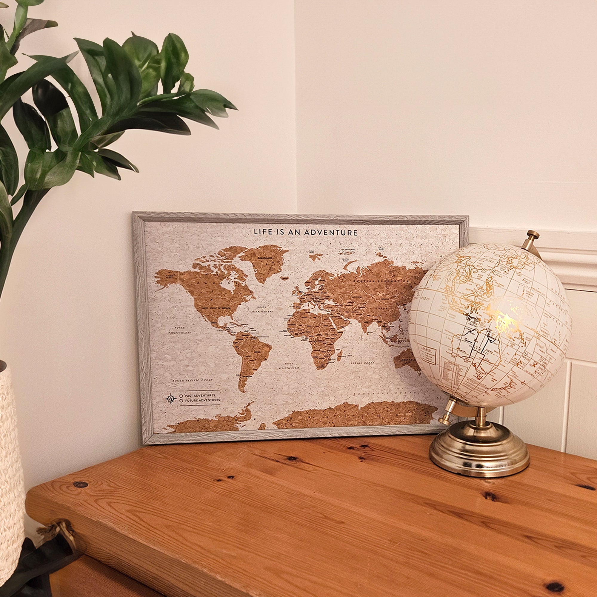 Splosh - Travel Map - XL Desk World - Grey